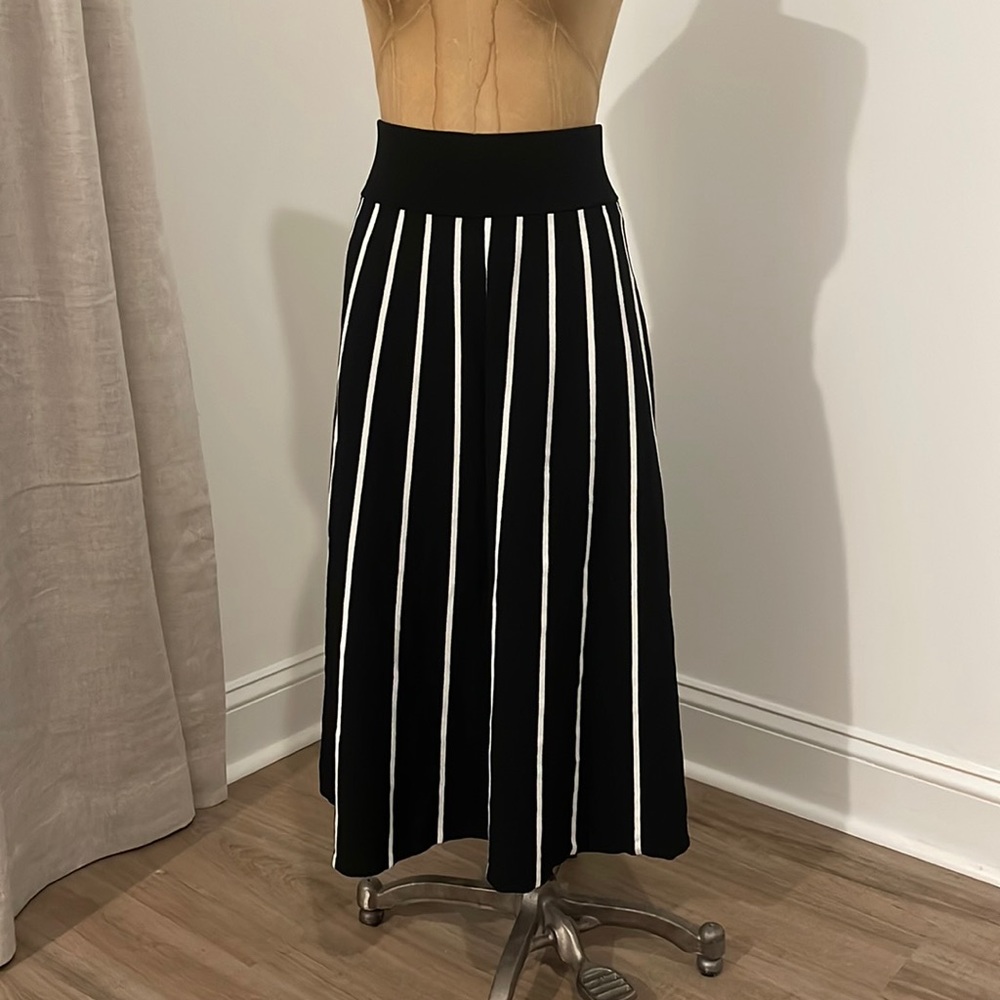 J Crew Midi Skirt - Size M